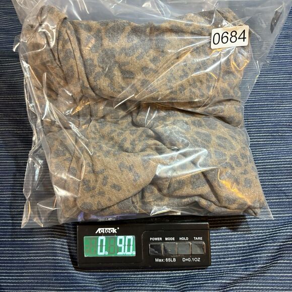 Time and Tru Womens L Brown Leopard Animal Print Long Sleeve Top Boho Casual - Picture 7 of 7